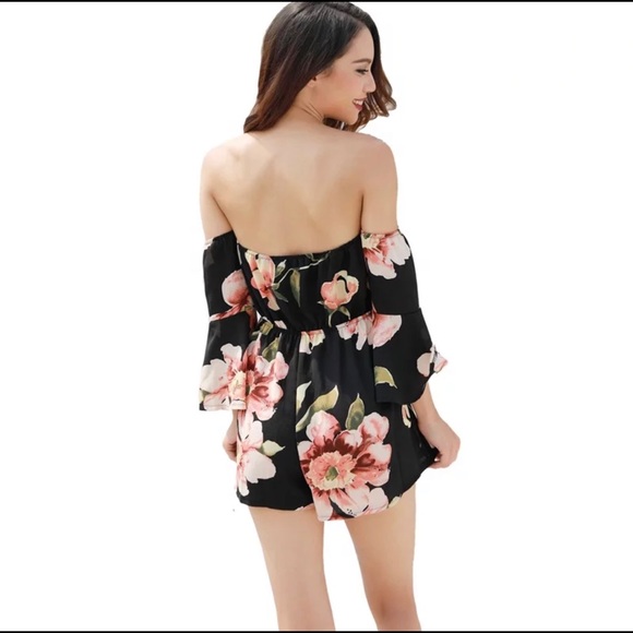 Strapless floral print romper - Picture 2 of 4
